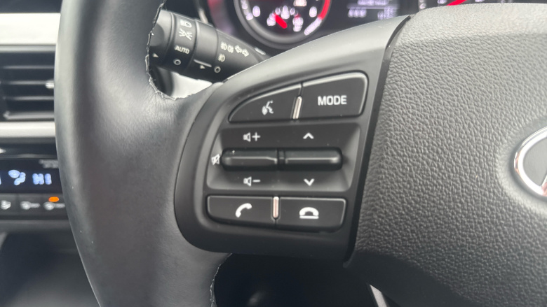 Hyundai i10 1.0 MPi Premium 5dr Petrol Hatchback